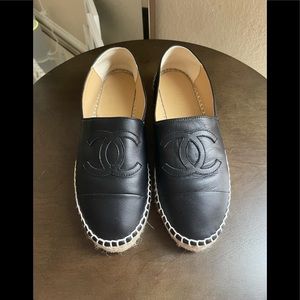 Beautiful & brand new black espadrilles
